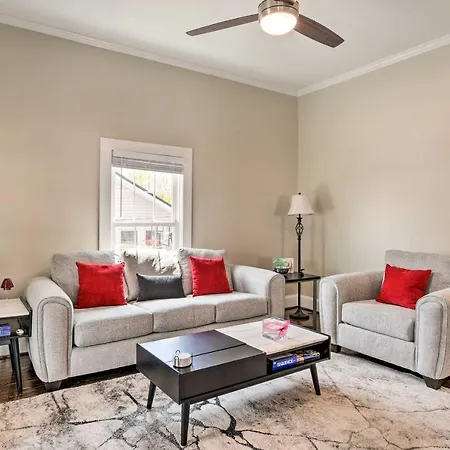 Ideally Located Penne Place With Deck And Grill Greenville Exterior photo